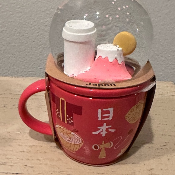Starbucks Japan Limited Edition Espresso Cup Mug with Snow Globe NEW - Picture 2 of 4